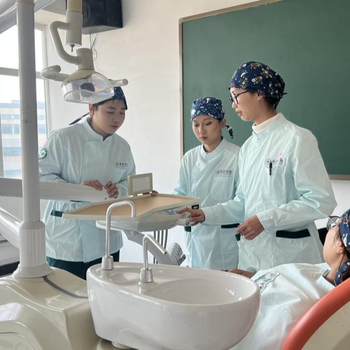 欢迎辽宁医药职业学院春和医学口腔护理管理学院2024级学生开学